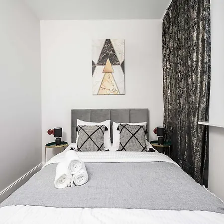 Apartman Family In *